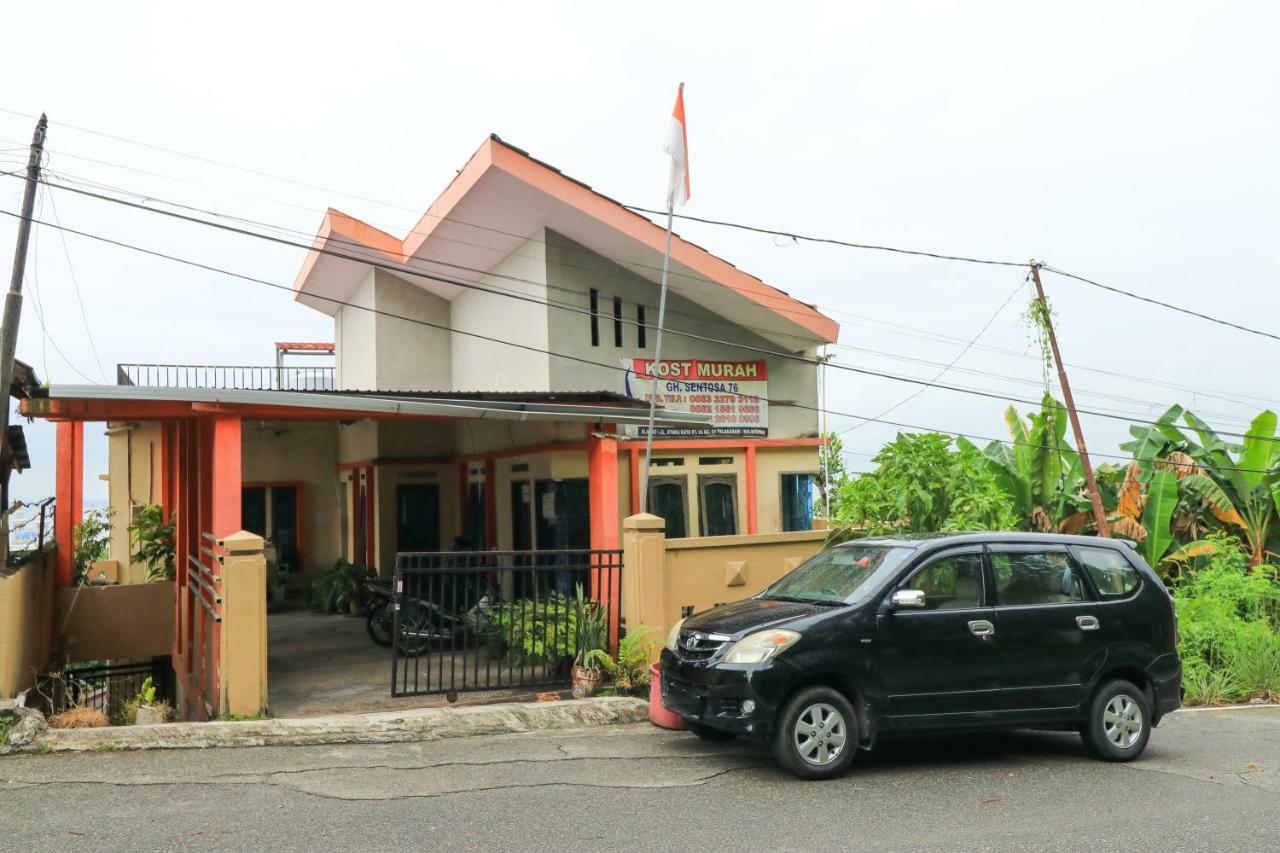 Sentosa76 Guest House Balikpapan  Exterior photo
