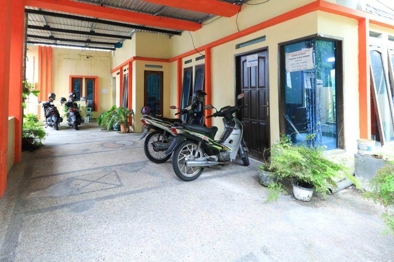 Sentosa76 Guest House Balikpapan  Exterior photo